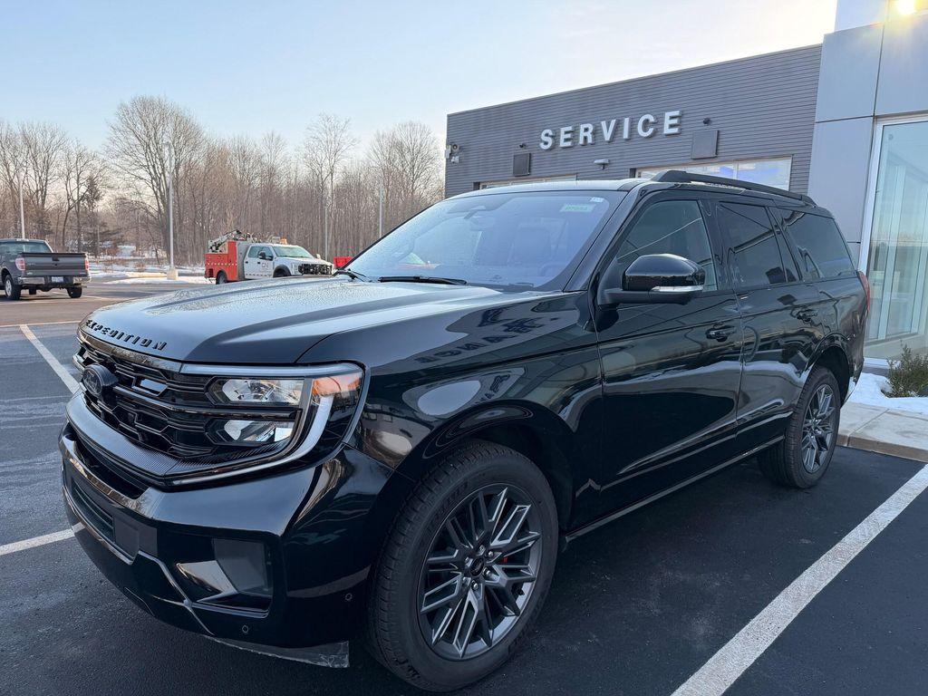 new 2025 Ford Expedition car, priced at $81,392