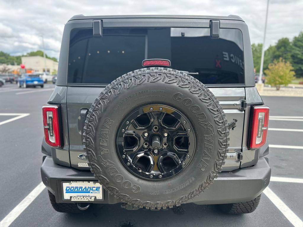used 2024 Ford Bronco car, priced at $50,437