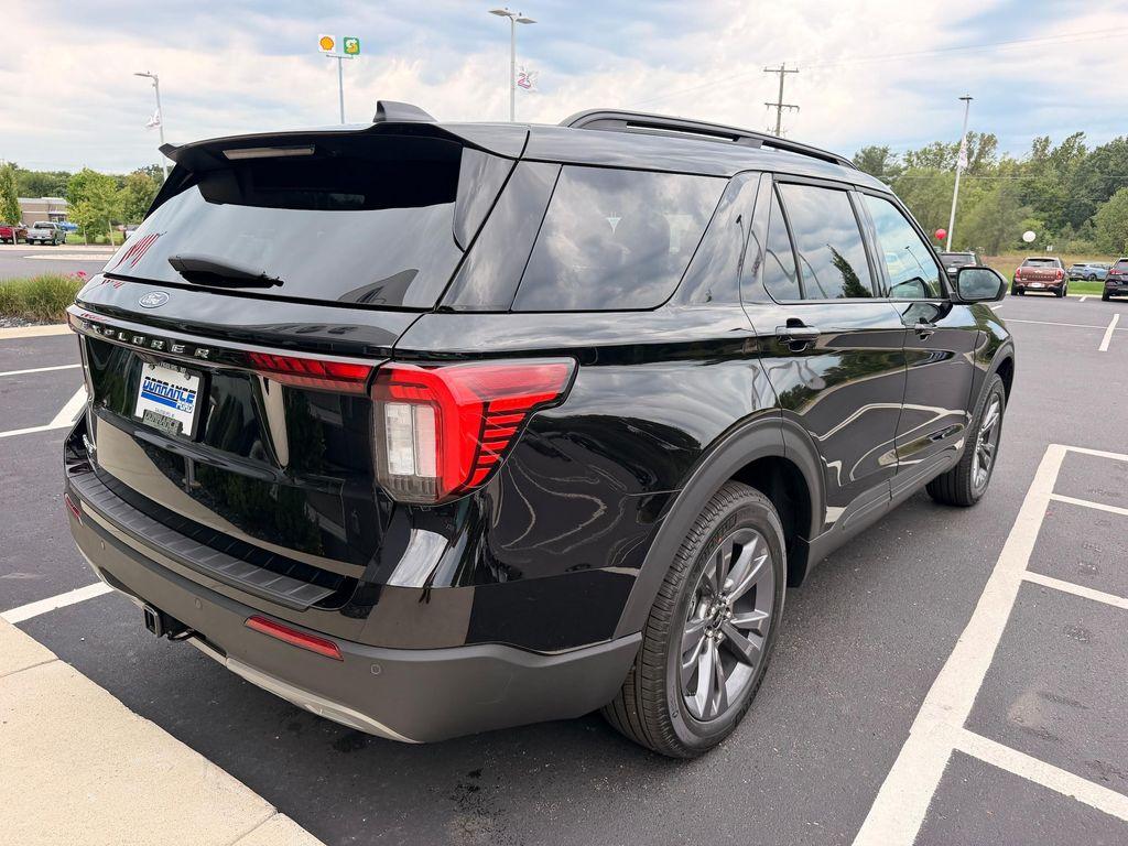 new 2027 Ford Explorer car, priced at $47,224