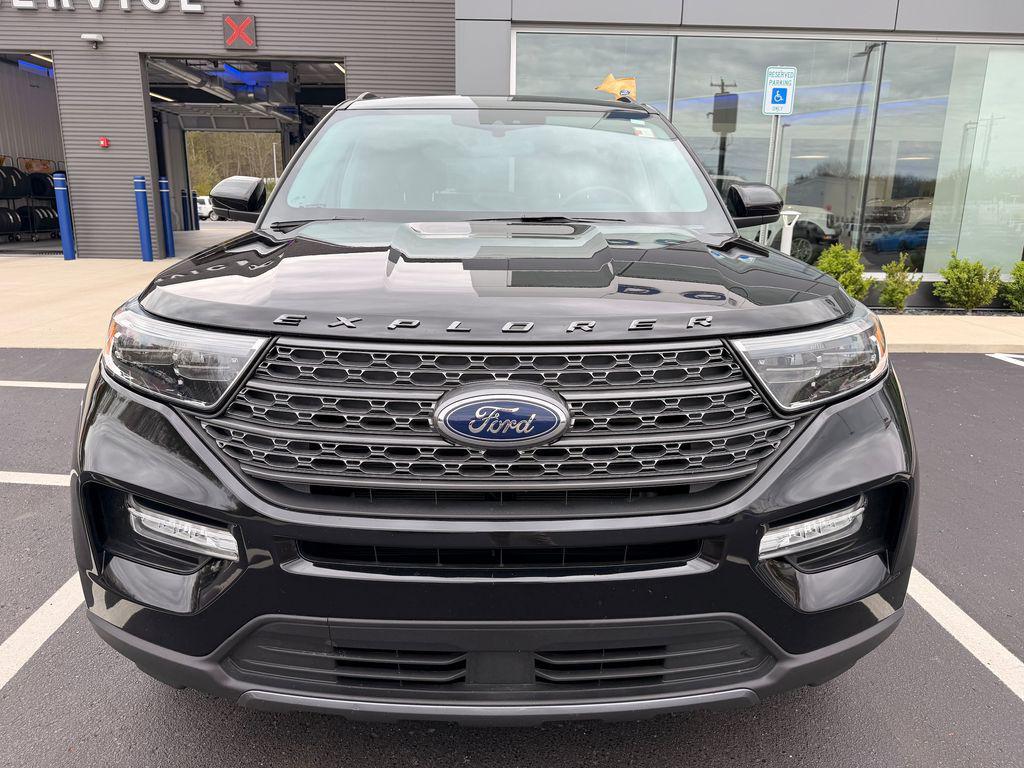used 2023 Ford Explorer car, priced at $29,000