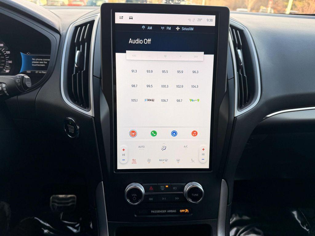 used 2024 Ford Edge car, priced at $34,618