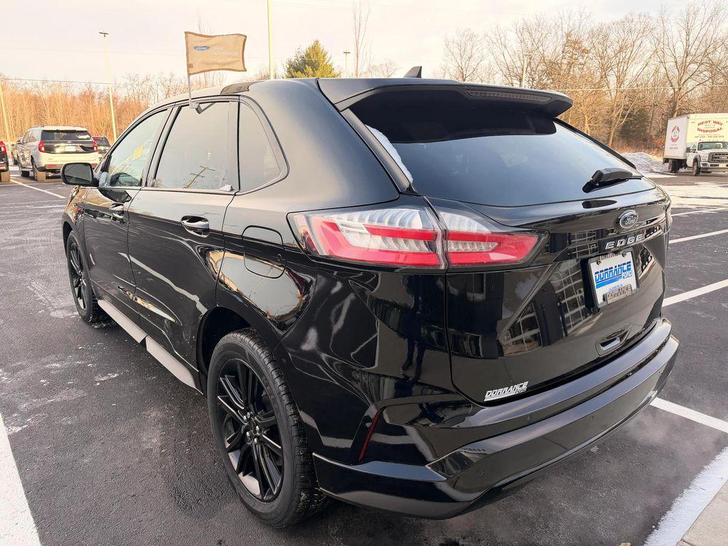 used 2024 Ford Edge car, priced at $34,618