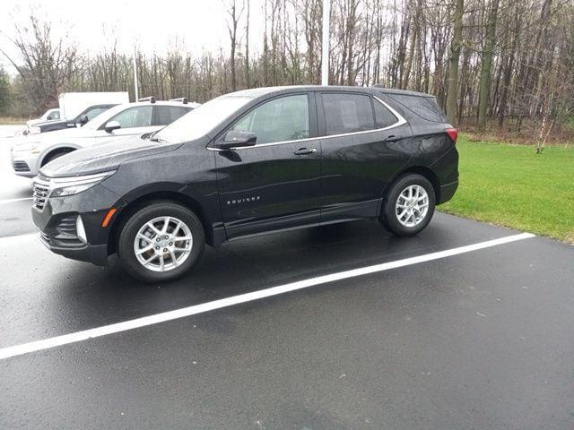 used 2023 Chevrolet Equinox car, priced at $23,628