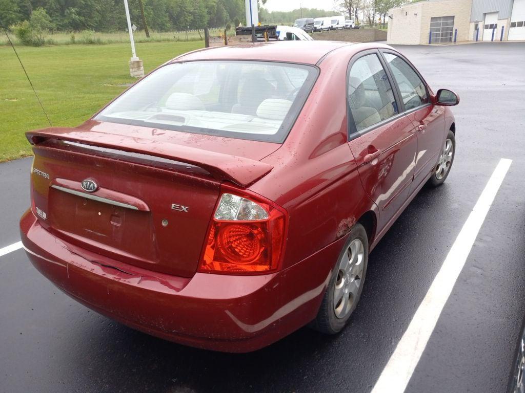 used 2006 Kia Spectra car, priced at $3,999