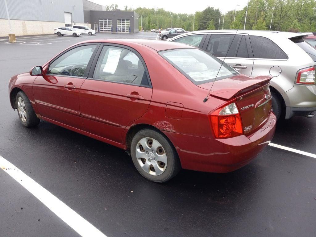 used 2006 Kia Spectra car, priced at $3,999