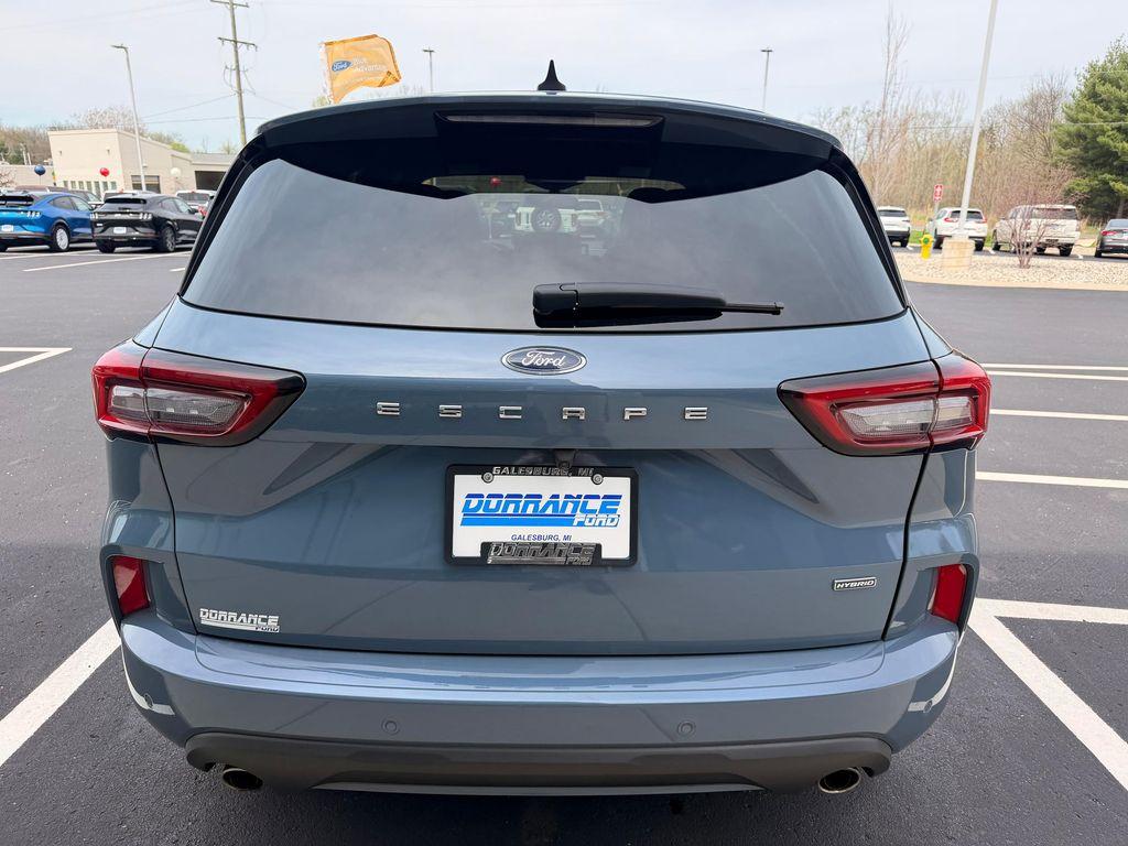 used 2023 Ford Escape car, priced at $25,219