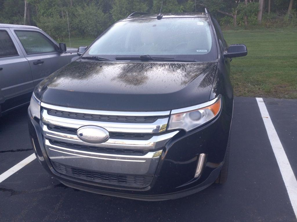 used 2013 Ford Edge car, priced at $3,900
