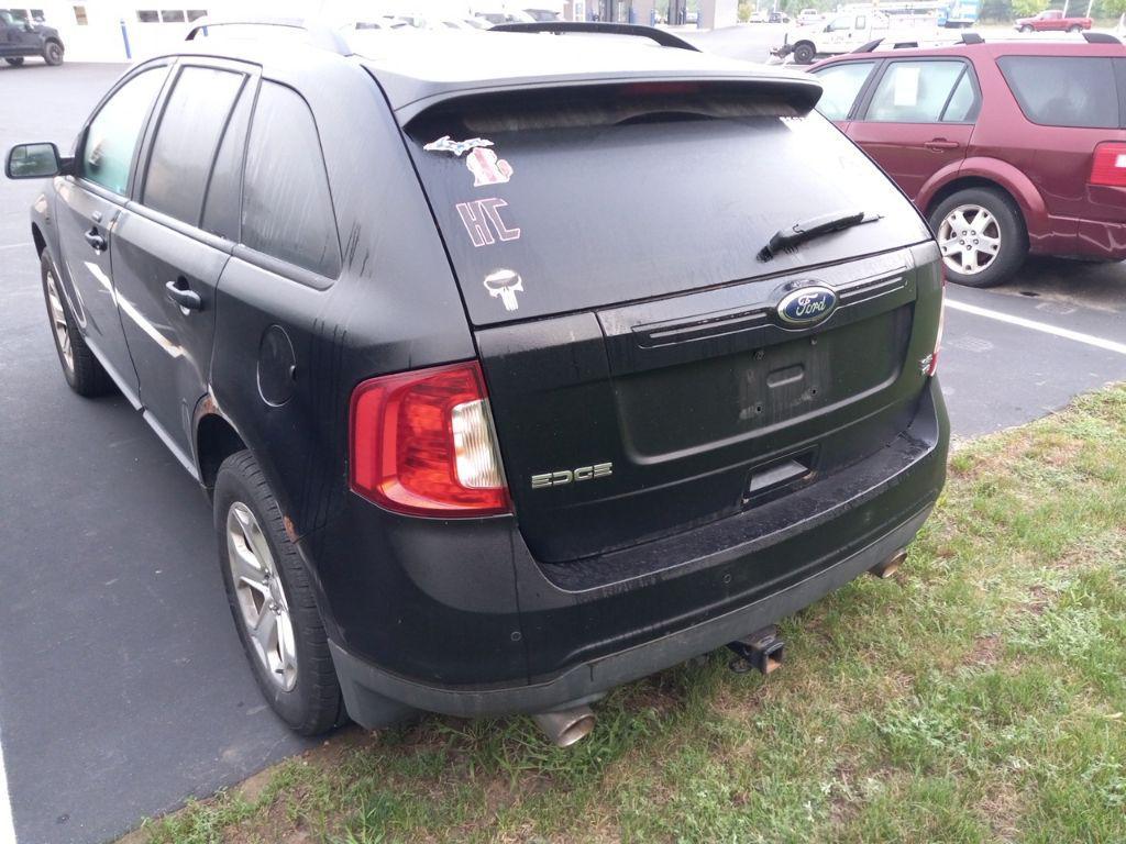 used 2013 Ford Edge car, priced at $3,900