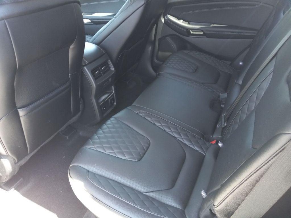 used 2024 Ford Edge car