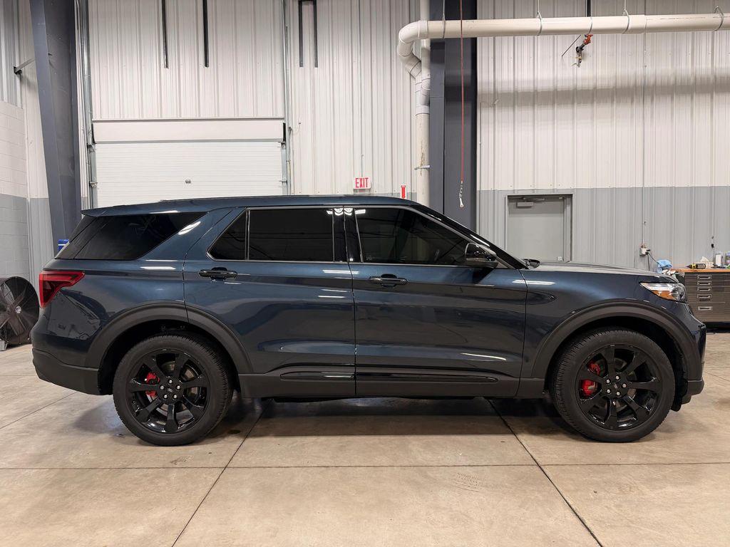 used 2022 Ford Explorer car, priced at $43,889