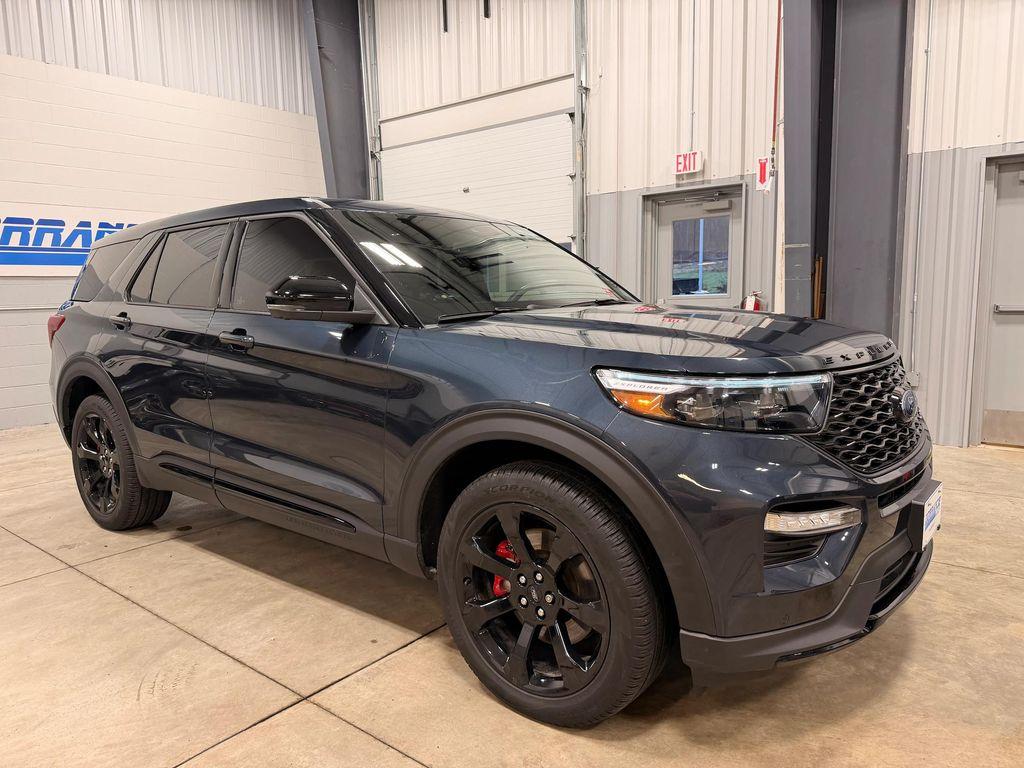 used 2022 Ford Explorer car, priced at $43,889