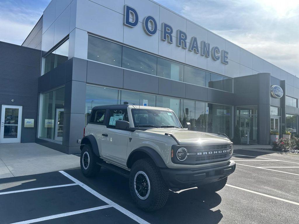 new 2025 Ford Bronco car, priced at $51,165