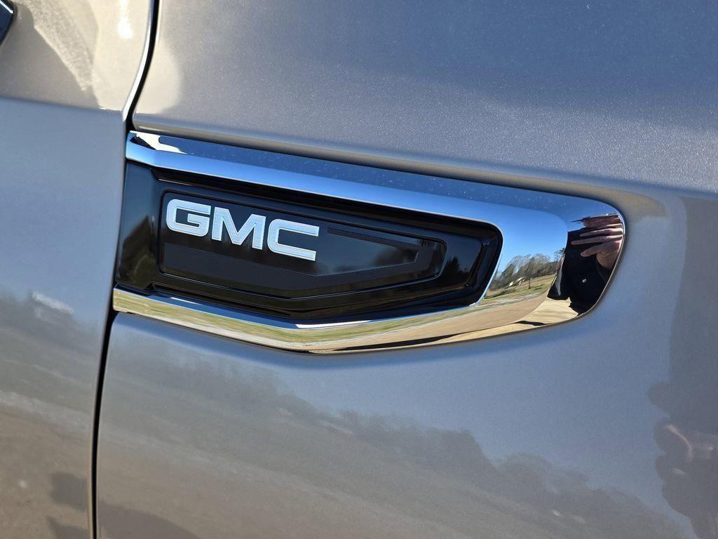 used 2021 GMC Yukon car, priced at $36,888