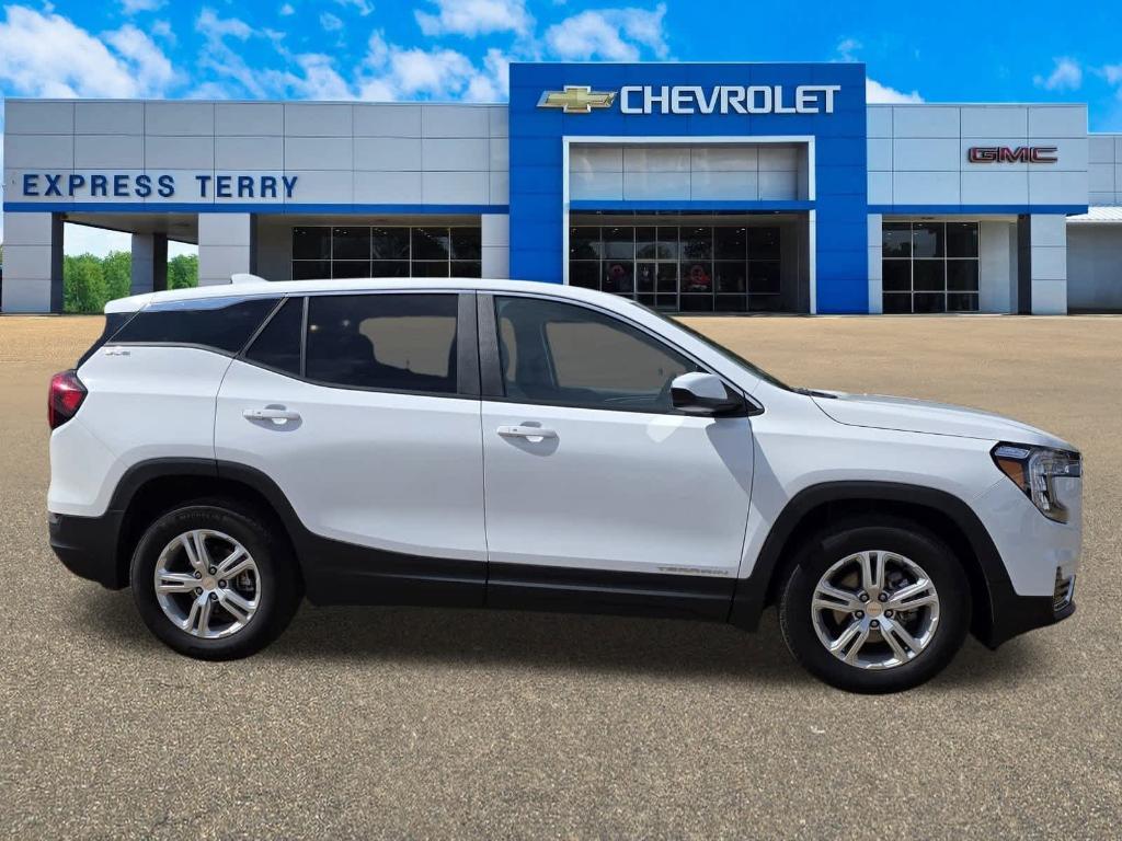used 2024 GMC Terrain car, priced at $21,130