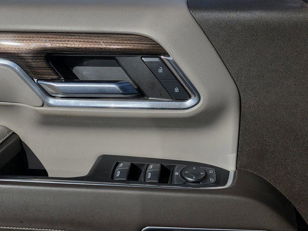 used 2024 Chevrolet Silverado 2500 car, priced at $56,544