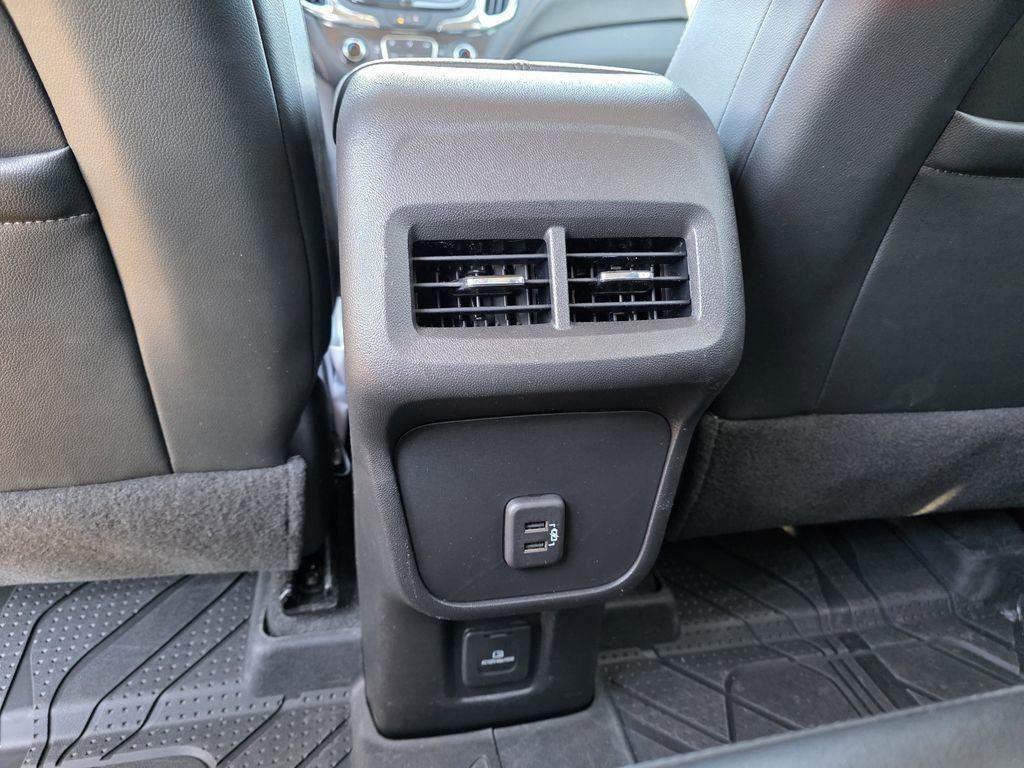 used 2022 Chevrolet Equinox car, priced at $19,988