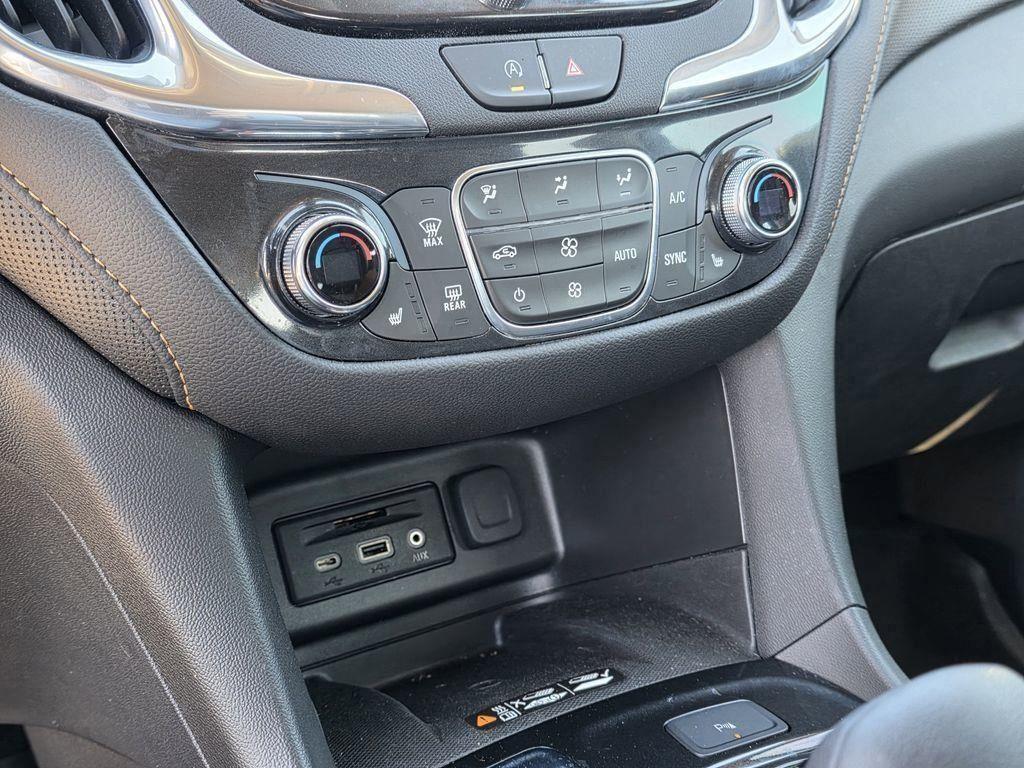 used 2022 Chevrolet Equinox car, priced at $19,988