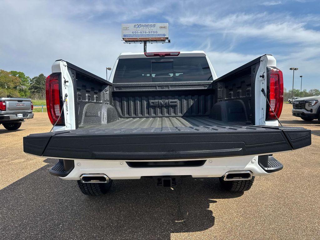 new 2026 GMC Sierra 1500 car, priced at $71,670