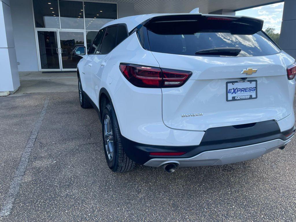used 2025 Chevrolet Blazer car, priced at $24,997