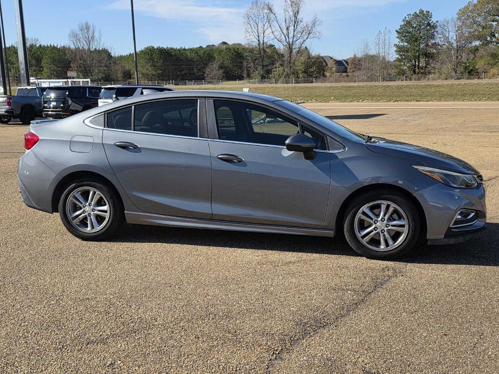 used 2018 Chevrolet Cruze car, priced at $10,900