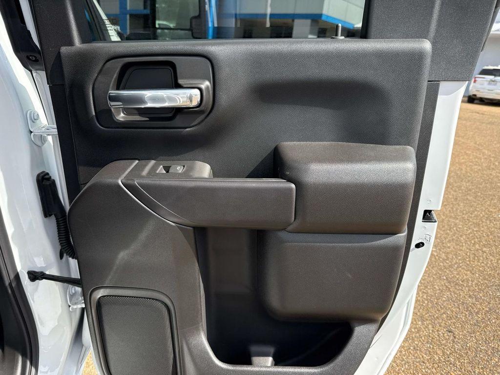 new 2026 GMC Sierra 2500 car, priced at $52,178