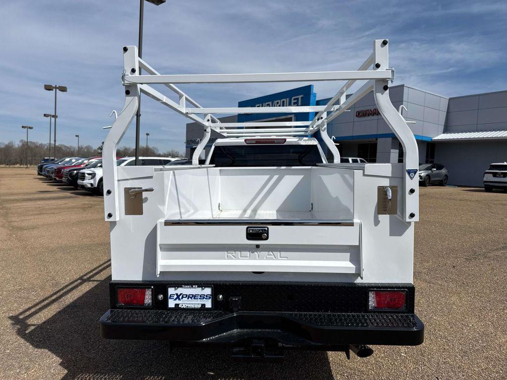 new 2026 GMC Sierra 2500 car, priced at $52,178