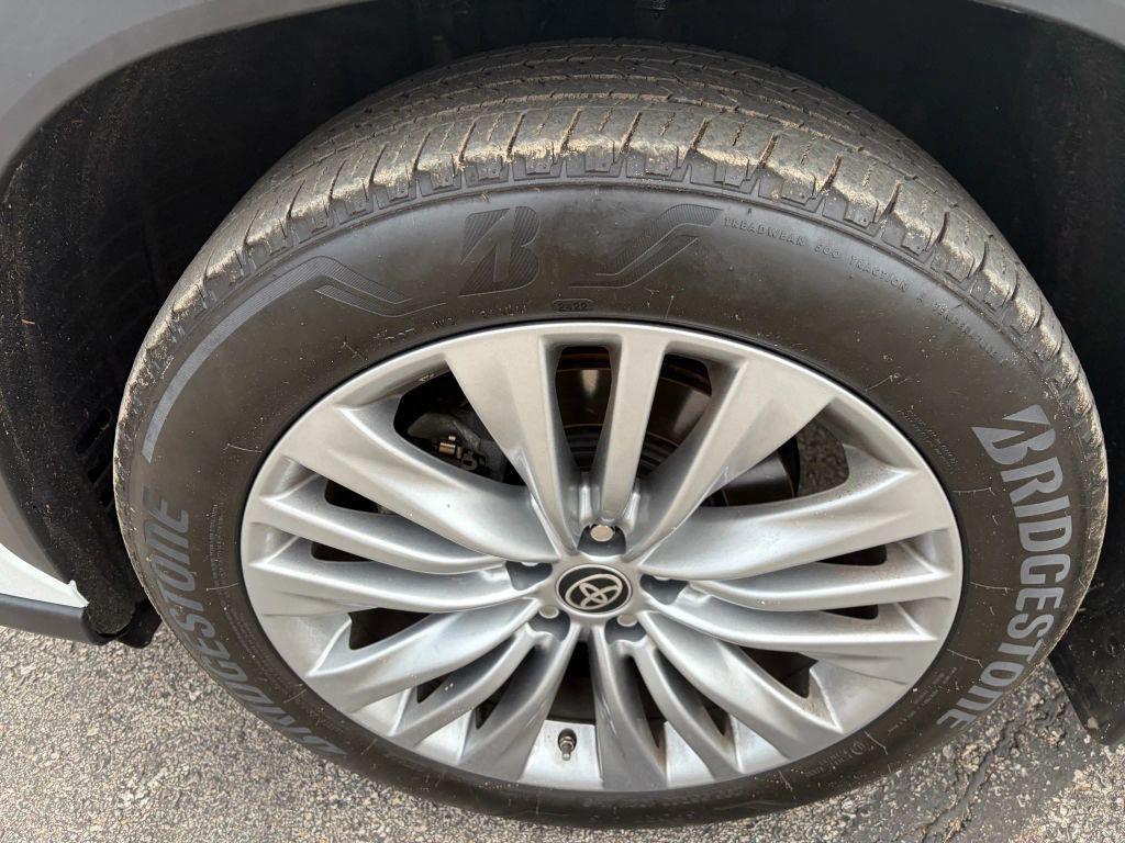 used 2018 Toyota Camry car, priced at $17,905