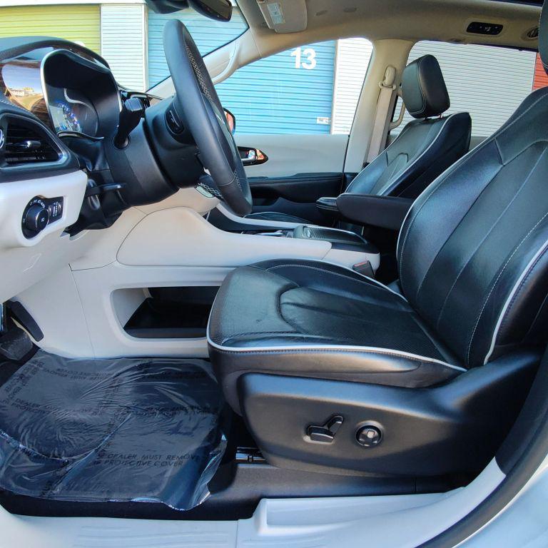 used 2023 Chrysler Pacifica car, priced at $33,930