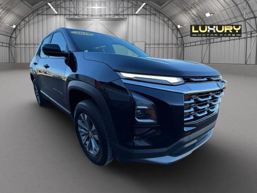 used 2025 Chevrolet Equinox car, priced at $26,999