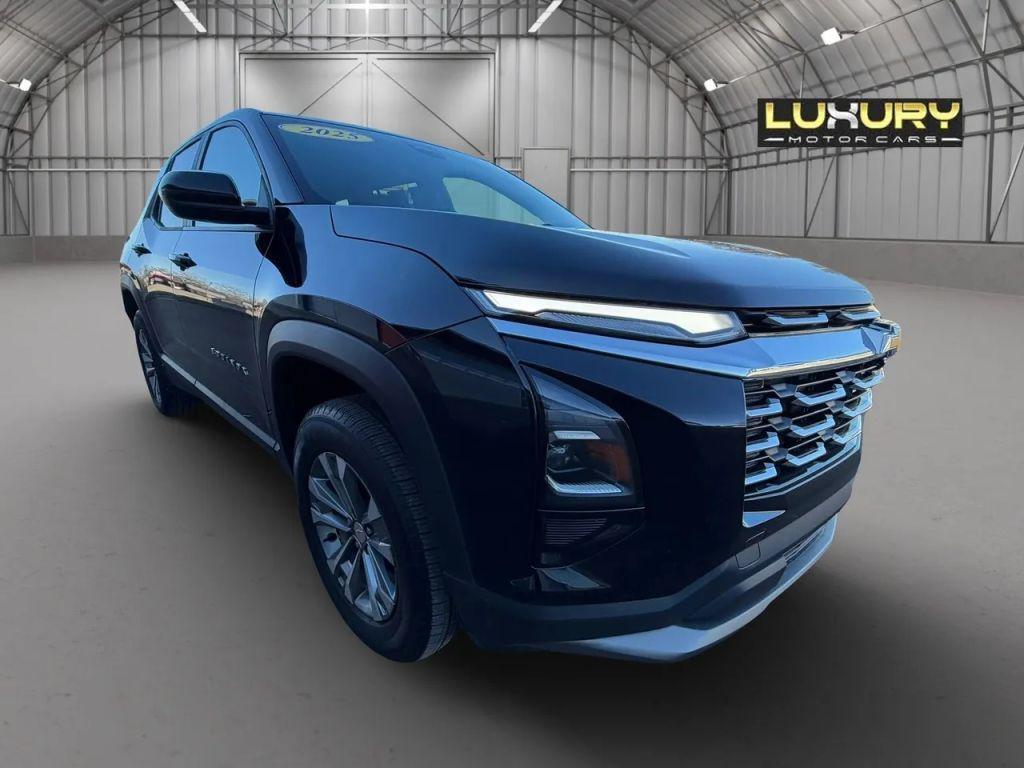 used 2025 Chevrolet Equinox car, priced at $26,999