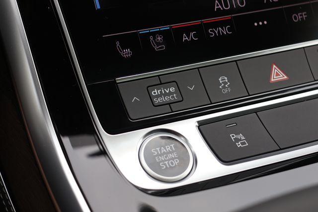 new 2025 Audi Q7 car, priced at $63,734