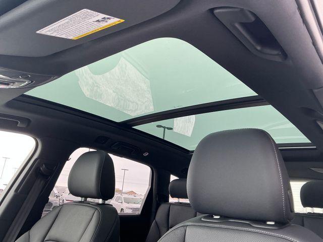 new 2026 Audi Q7 car, priced at $78,295