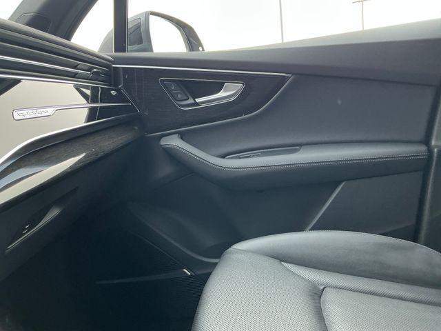 new 2026 Audi Q7 car, priced at $78,295