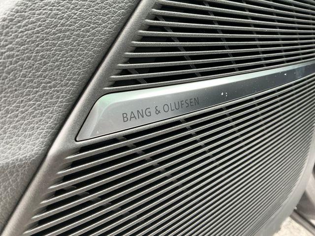 new 2026 Audi Q7 car, priced at $78,295