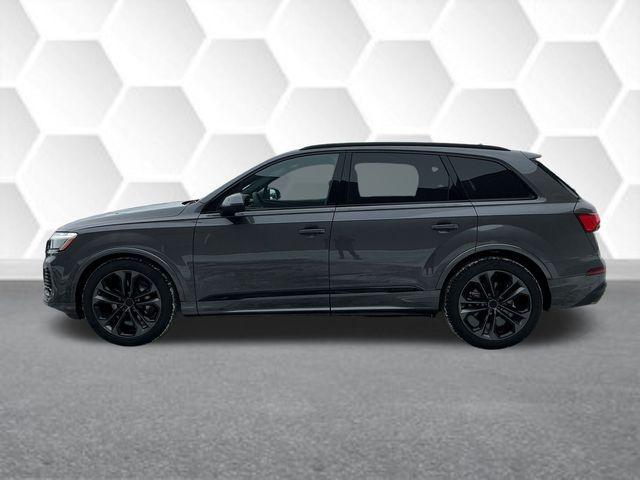 new 2026 Audi Q7 car, priced at $78,295