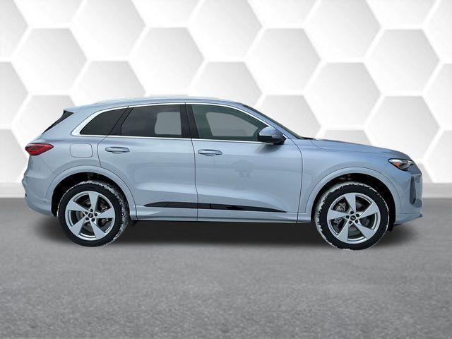 new 2025 Audi Q5 car, priced at $60,350