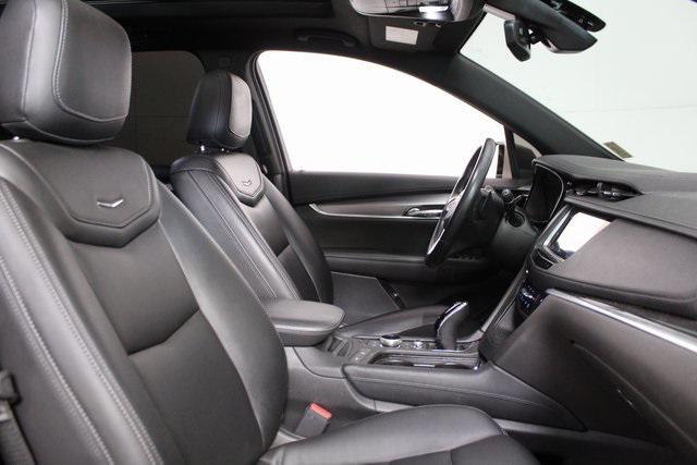 used 2022 Cadillac XT6 car, priced at $28,995