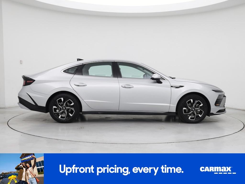 used 2025 Hyundai Sonata car, priced at $22,998