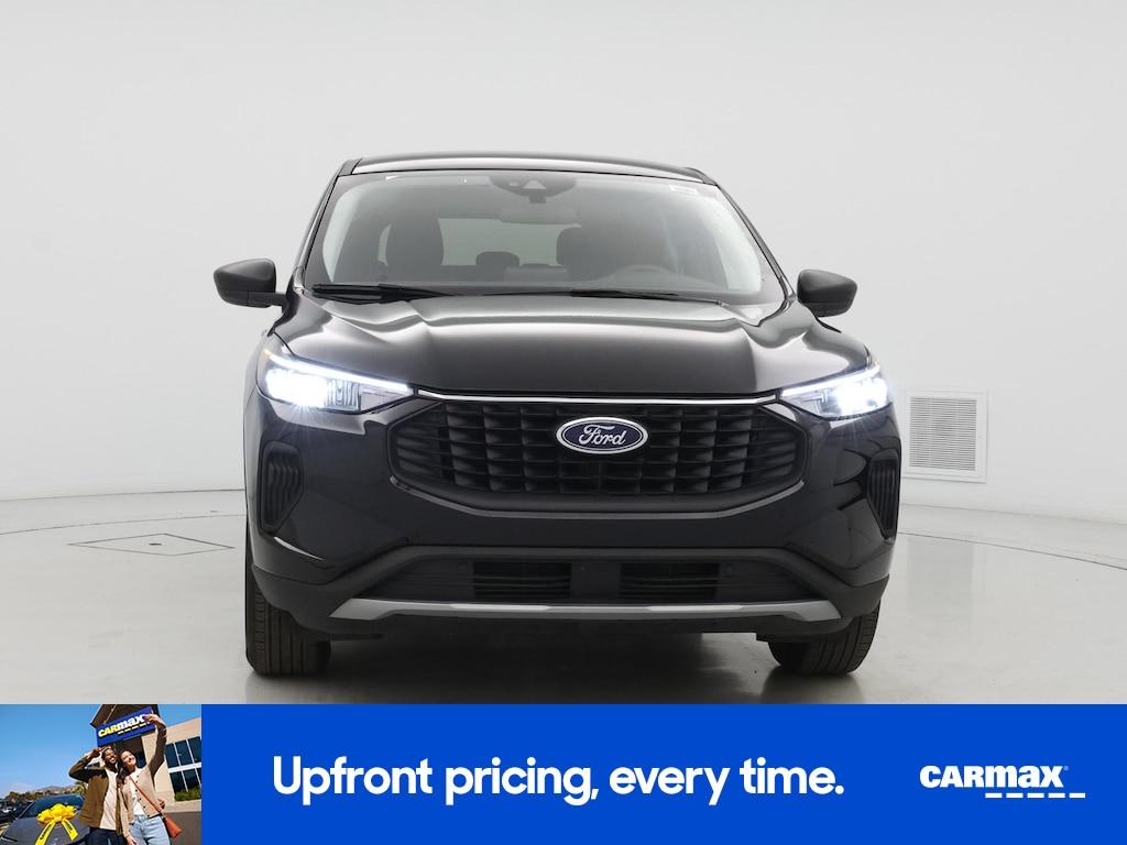 used 2025 Ford Escape car, priced at $22,998