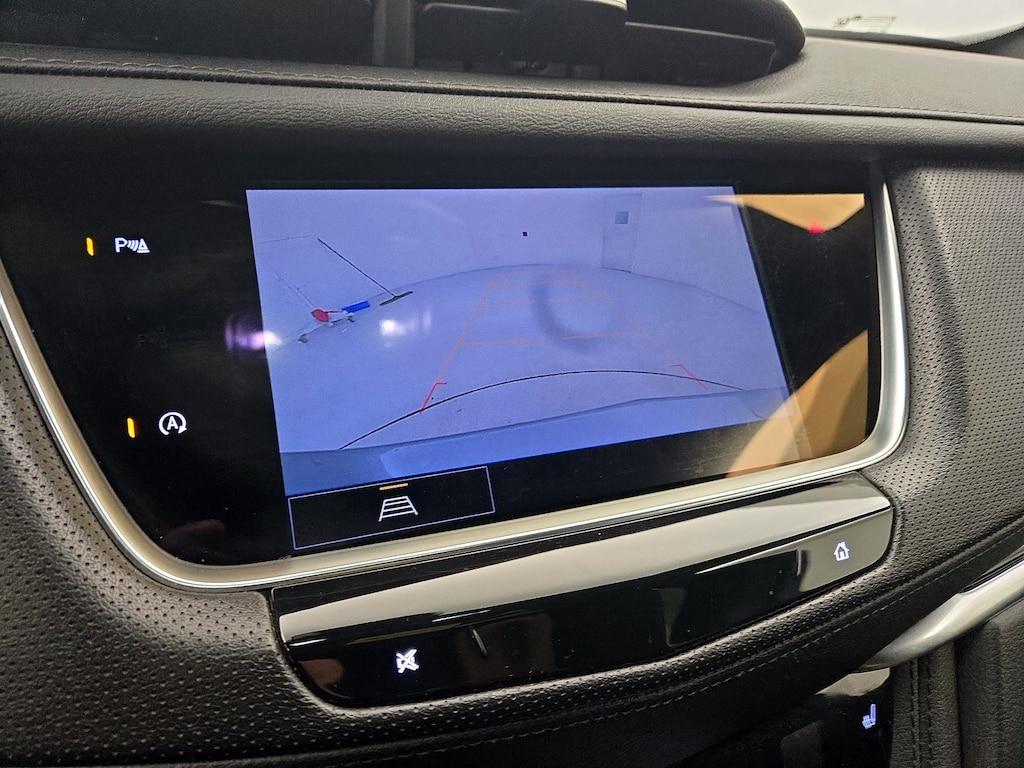 used 2025 Cadillac XT5 car, priced at $38,998