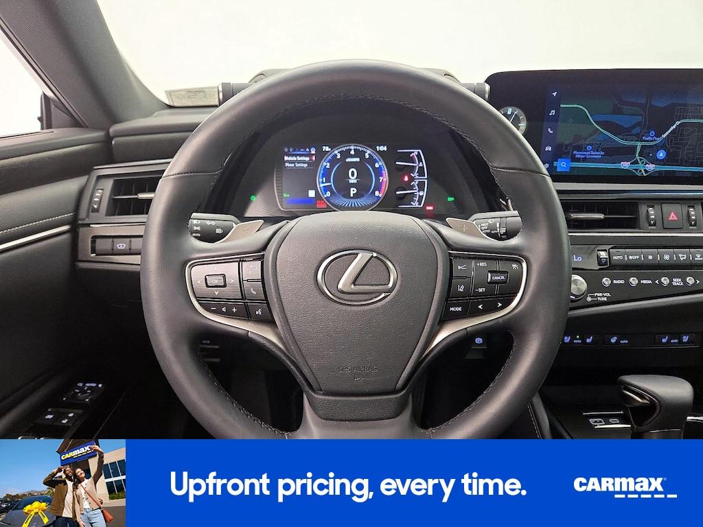 used 2025 Lexus ES 350 car, priced at $40,998