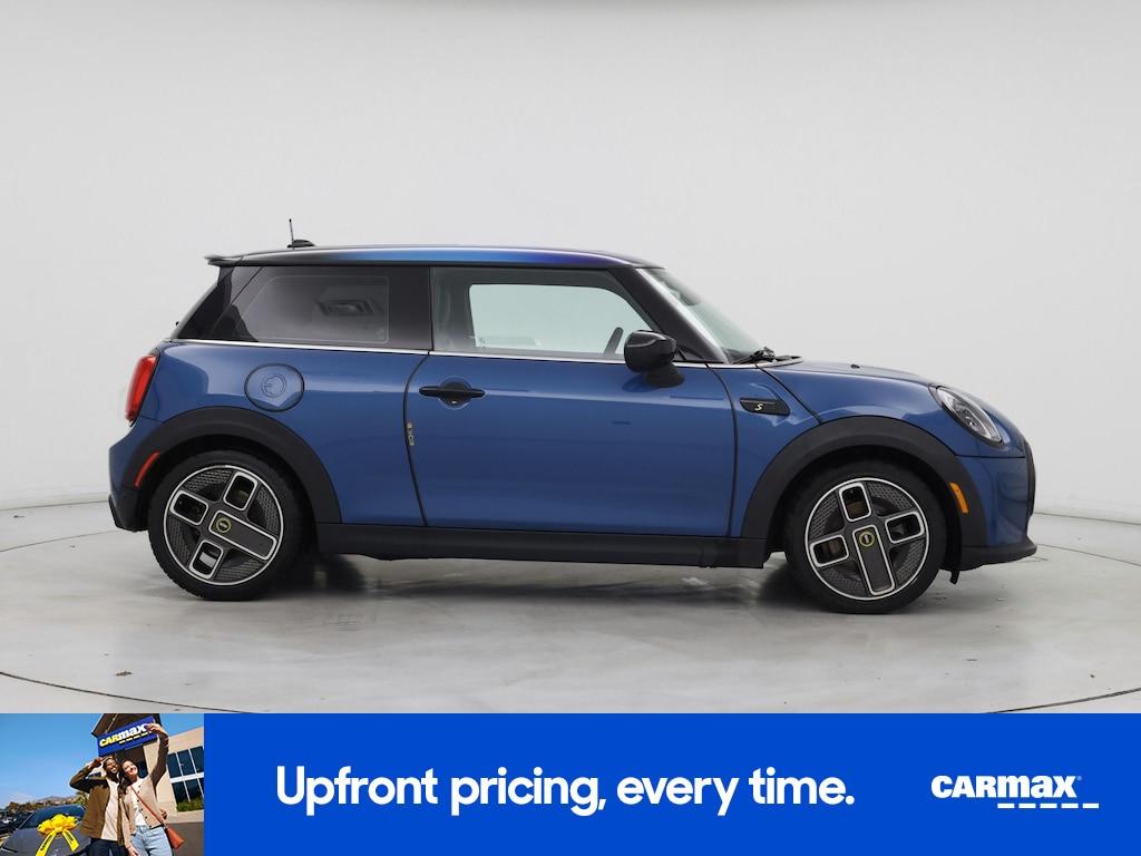 used 2022 MINI SE Hardtop car, priced at $19,998