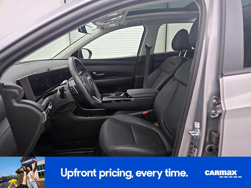 used 2025 Hyundai TUCSON Hybrid car, priced at $33,998