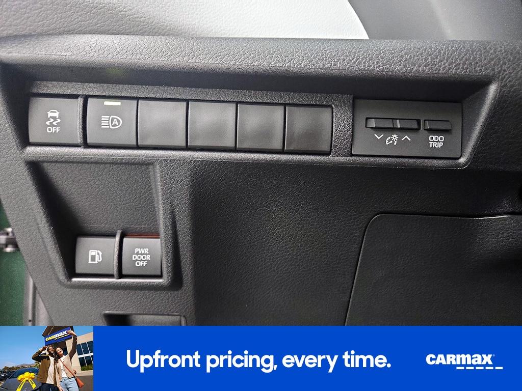 used 2025 Toyota Sienna car, priced at $45,998