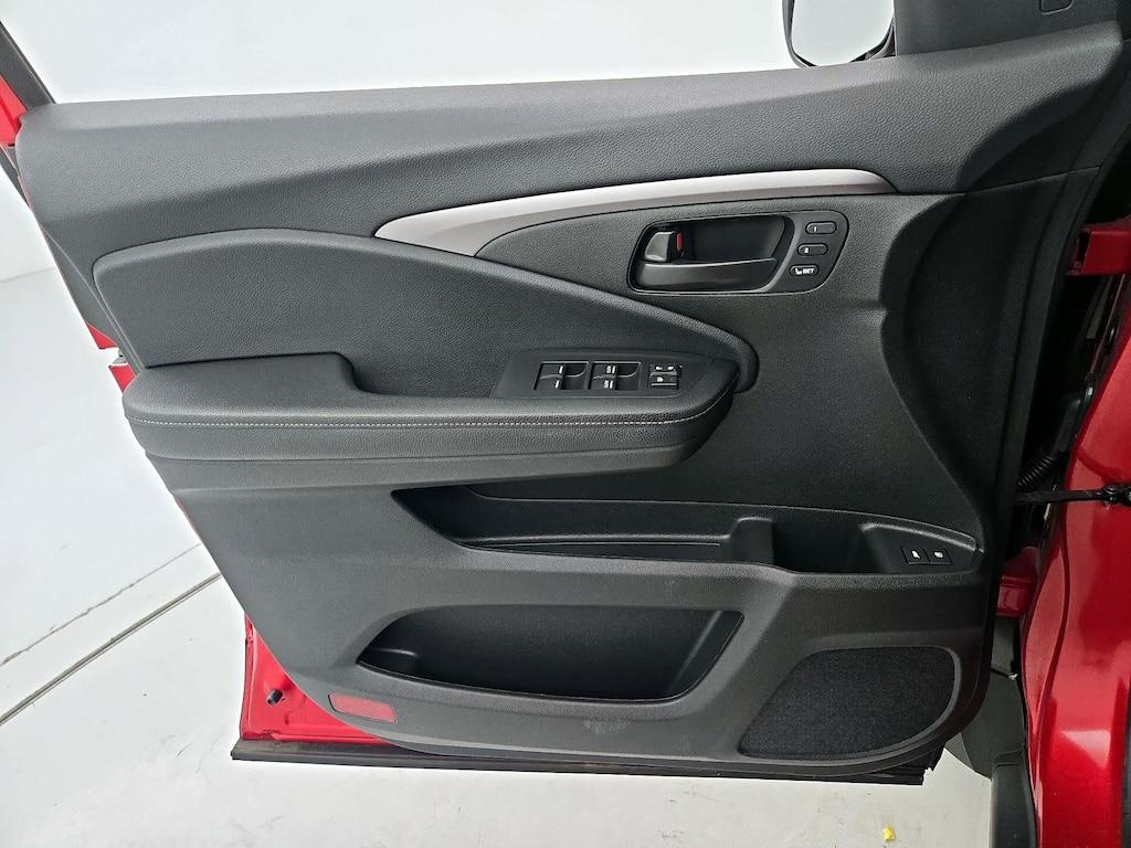 used 2022 Honda Passport car, priced at $28,998