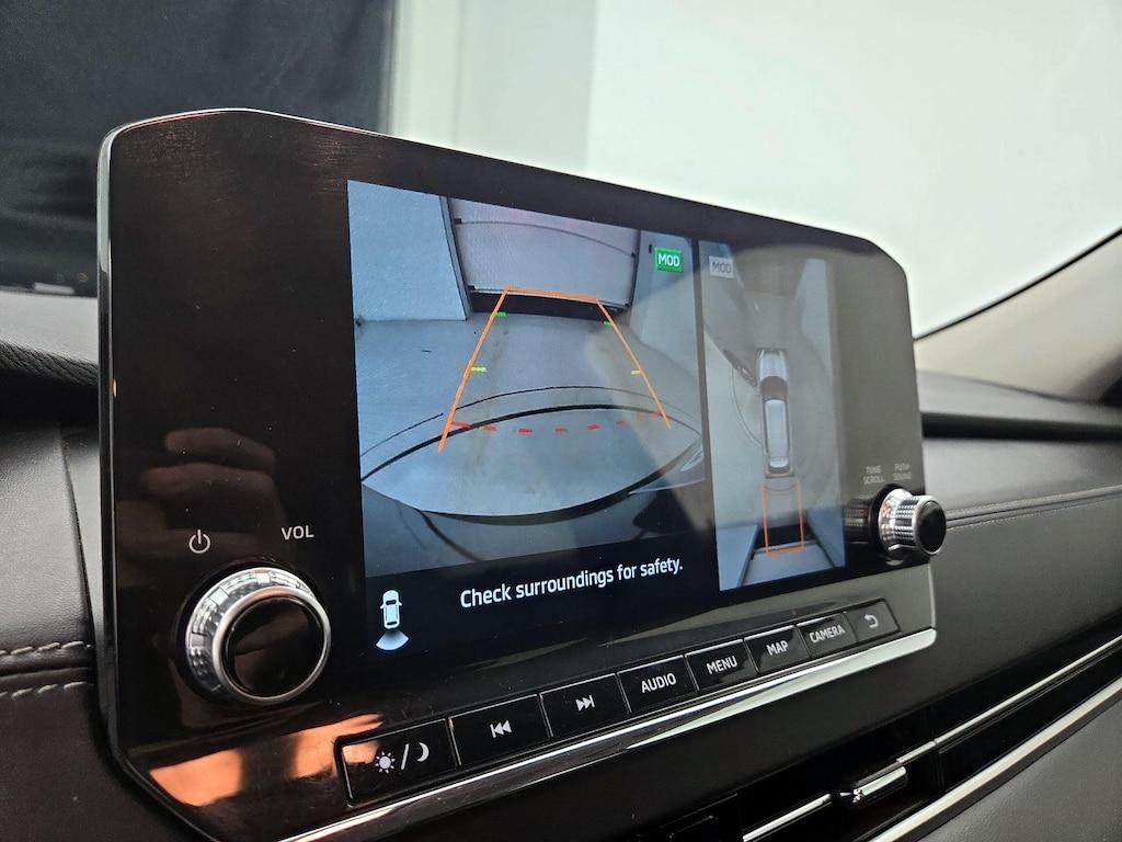 used 2024 Mitsubishi Outlander car, priced at $25,998