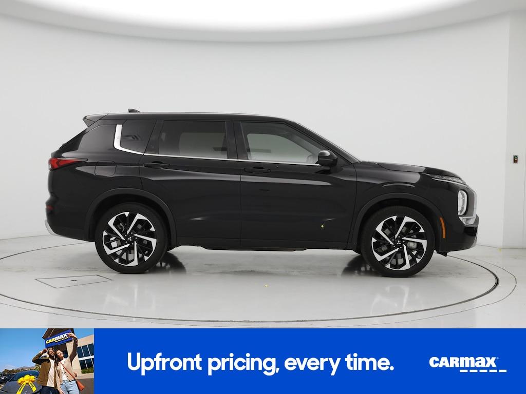 used 2024 Mitsubishi Outlander car, priced at $25,998