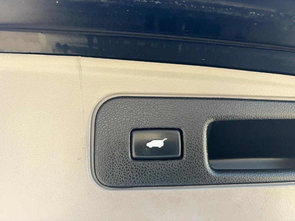 used 2014 Honda Pilot car, priced at $9,900