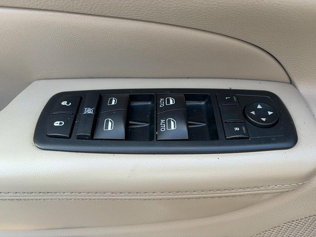 used 2013 Jeep Grand Cherokee car, priced at $5,900