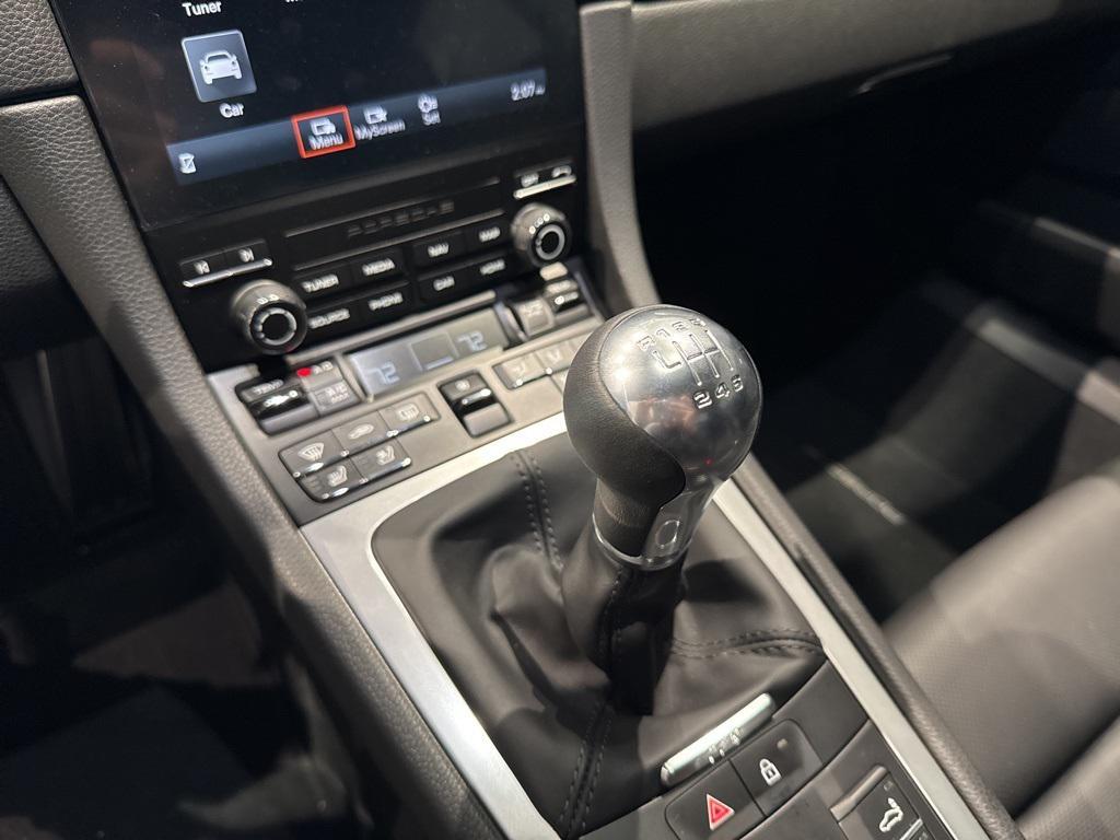 used 2025 Porsche 718 Cayman car, priced at $89,350